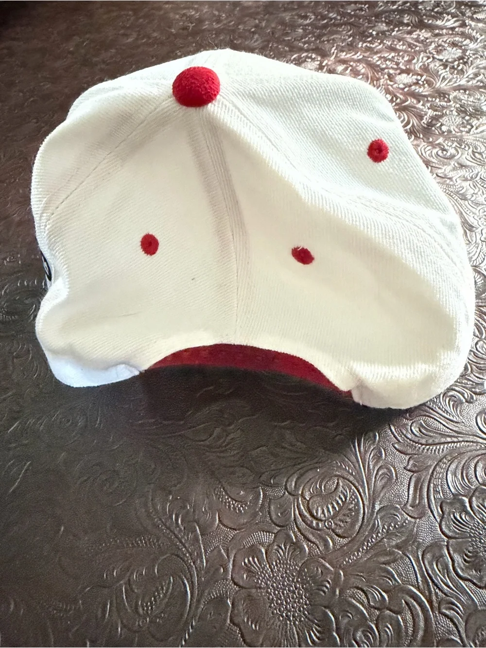 Chicago Bull limited edition artist series White and Red Baseball Cap